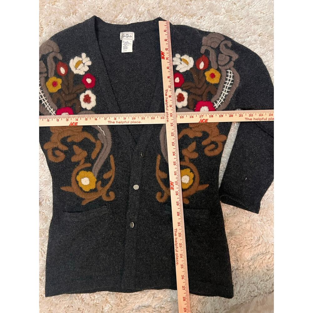 Barclay Vintage Lambswool Embroidered Med Cardigan Lagenlook Grandmacore Pocket - Picture 8 of 11
